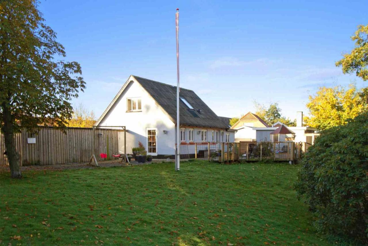 Hus I Landsby Villa Ringkøbing Buitenkant foto